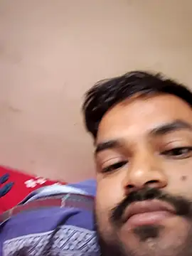 Snapshot of desiyouth94 chatting on 4, 11, 2025 desiyouth94 online show from 4, 11, 2025