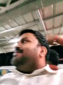 Snapshot of desiyouth94 chatting on 4, 10, 2025 desiyouth94 online show from 4, 10, 2025