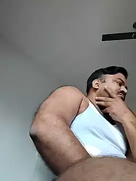 Snapshot of desiyouth94 chatting on 26, 11, 2025 desiyouth94 online show from 26, 11, 2025