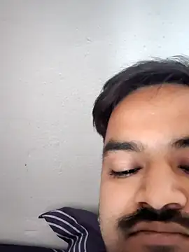 Snapshot of desiyouth94 chatting on 10, 11, 2025 desiyouth94 online show from 10, 11, 2025