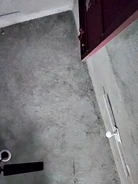 Snapshot of desiyouth94 chatting on 28, 10, 2025 desiyouth94 online show from 28, 10, 2025