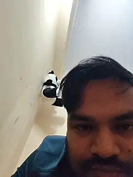 Snapshot of desiyouth94 chatting on 3, 3, 2026 desiyouth94 online show from 3, 3, 2026