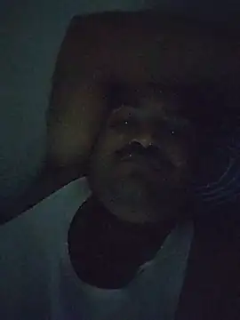 Snapshot of desiyouth94 chatting on 7, 3, 2026 desiyouth94 online show from 7, 3, 2026