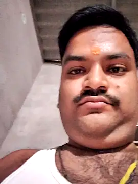 Snapshot of desiyouth94 chatting on 25, 10, 2025 desiyouth94 online show from 25, 10, 2025