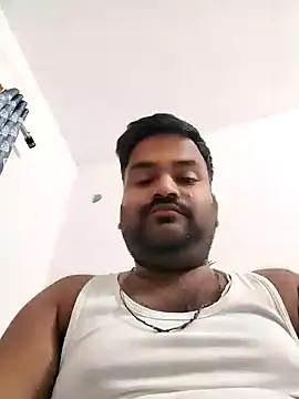 Snapshot of desiyouth94 chatting on 6, 11, 2025 desiyouth94 online show from 6, 11, 2025