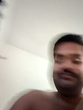 Snapshot of desiyouth94 chatting on 13, 10, 2025 desiyouth94 online show from 13, 10, 2025