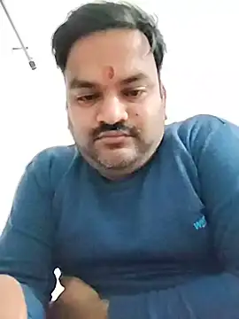 Snapshot of desiyouth94 chatting on 27, 11, 2025 desiyouth94 online show from 27, 11, 2025