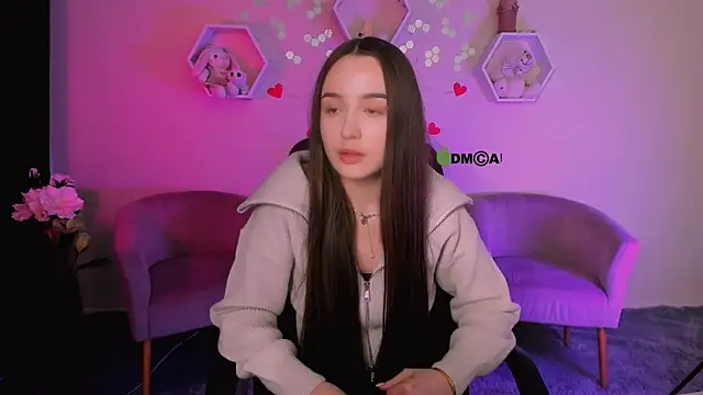 leslie bird online show from 25, 9, 2025