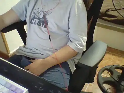 sebas sexo goloso online show from 3, 10, 2025