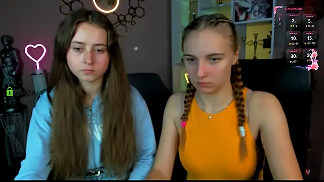 rebecca smile online show from 17, 10, 2025