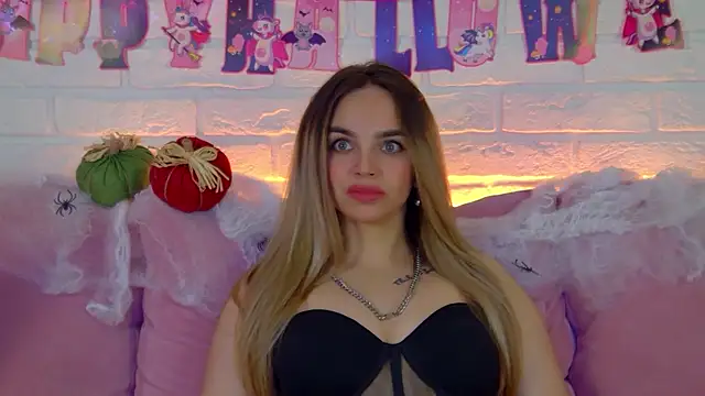 Snapshot of AnitaVenture chatting on 25, 10, 2025 AnitaVenture online show from 25, 10, 2025