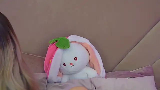 Snapshot of AnitaVenture chatting on 12, 11, 2025 AnitaVenture online show from 12, 11, 2025