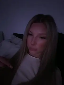 blondeeee online show from 23, 2, 2026