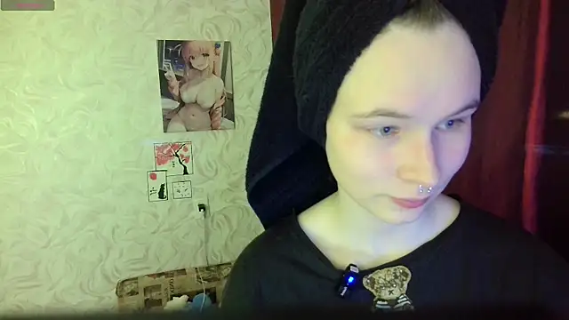 LolaVibe online show from 4, 12, 2025