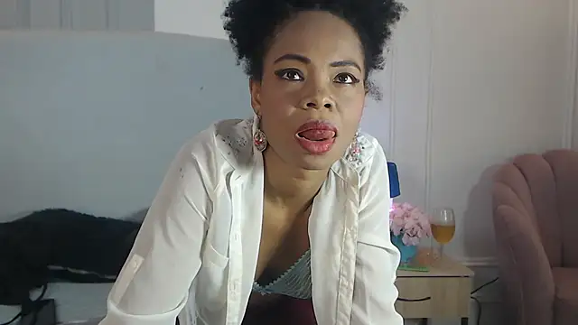 ChantalGarner online show from 11, 6, 2026