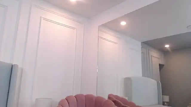 ChantalGarner online show from 8, 10, 2025