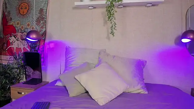 Violeta dh online show from 1, 10, 2025