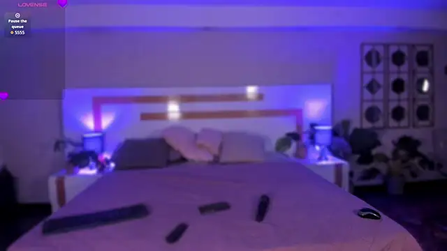 Violeta dh online show from 25, 3, 2026