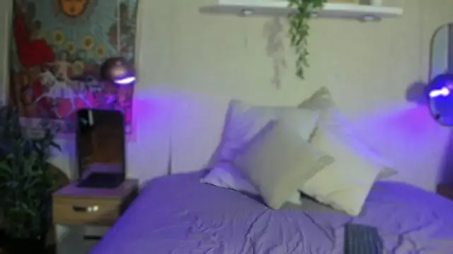 Violeta dh online show from 4, 10, 2025