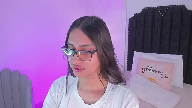 cherrylady 02 online show from 18, 1, 2026