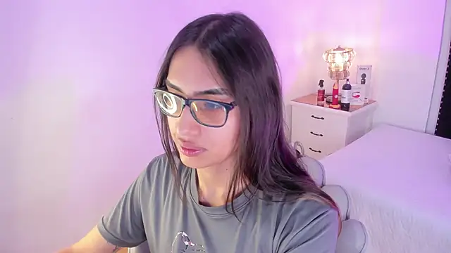 cherrylady 02 online show from 4, 10, 2025