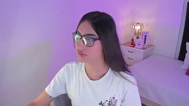 cherrylady 02 online show from 5, 10, 2025