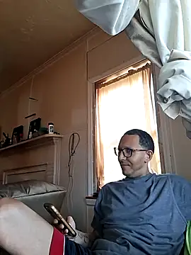 ThrowedWorldWide online show from 4, 12, 2025