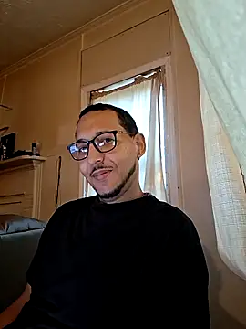 Snapshot of ThrowedWorldWide chatting on 27, 11, 2025 ThrowedWorldWide online show from 27, 11, 2025