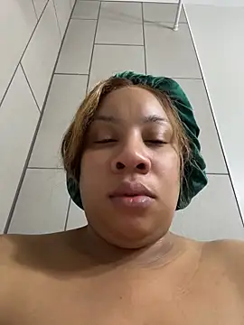 NeliaHexxen online show from 19, 4, 2026