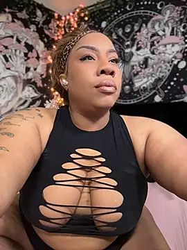 NeliaHexxen online show from 15, 5, 2026