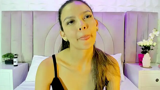 celestebellmont online show from 7, 11, 2025