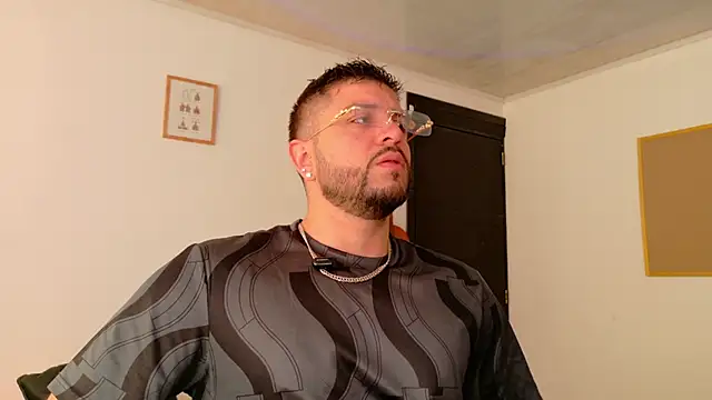 TomSloam online show from 1, 12, 2025