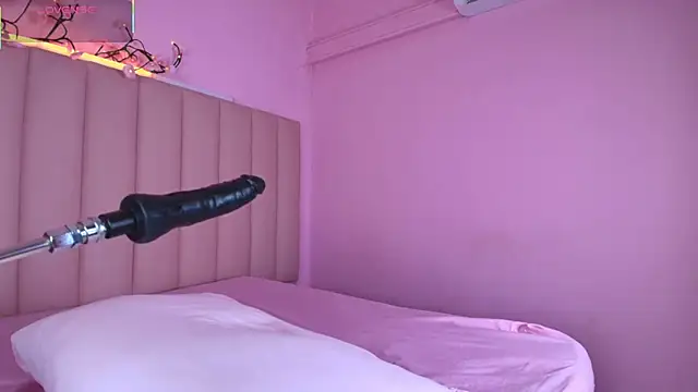 theladymonserrateshow online show from 12, 3, 2026