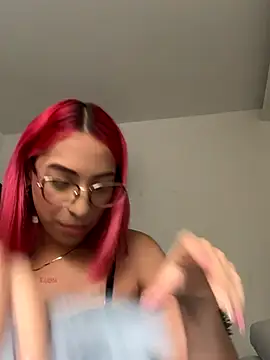 Snapshot of theladymonserrateshow chatting on 10, 10, 2025 theladymonserrateshow online show from 10, 10, 2025