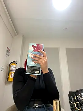 Snapshot of theladymonserrateshow chatting on 24, 10, 2025 theladymonserrateshow online show from 24, 10, 2025