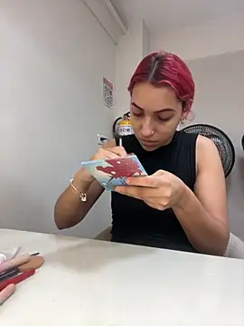 Snapshot of theladymonserrateshow chatting on 17, 11, 2025 theladymonserrateshow online show from 17, 11, 2025