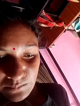 Snapshot of Tona8080 chatting on 8, 10, 2025 Tona8080 online show from 8, 10, 2025