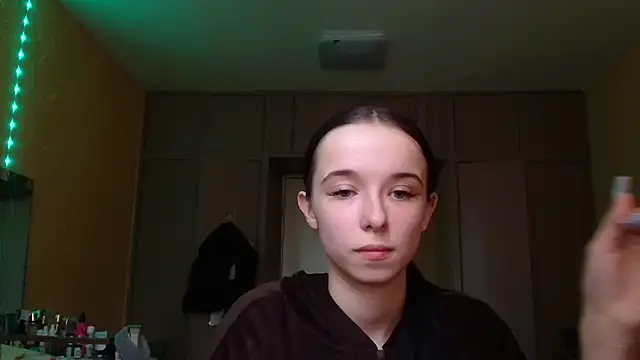 Emilia Light online show from 10, 4, 2026