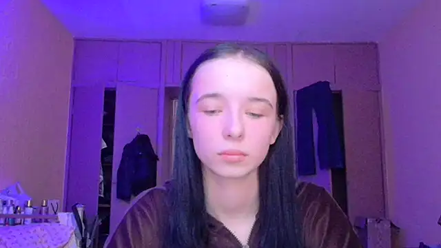 Emilia Light online show from 17, 3, 2026