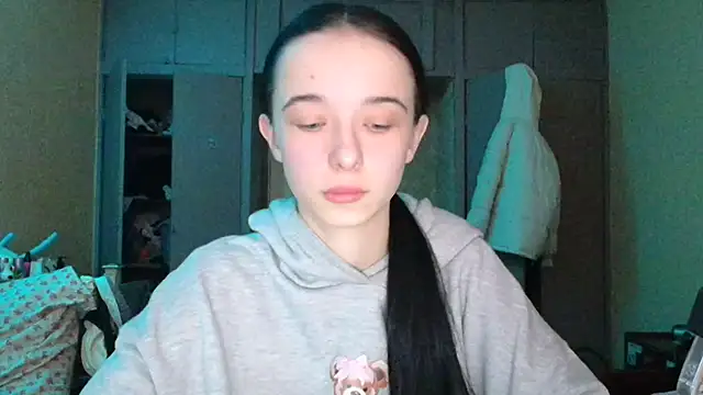 Snapshot of Emilia_Light chatting on 24, 2, 2026 Emilia Light online show from 24, 2, 2026