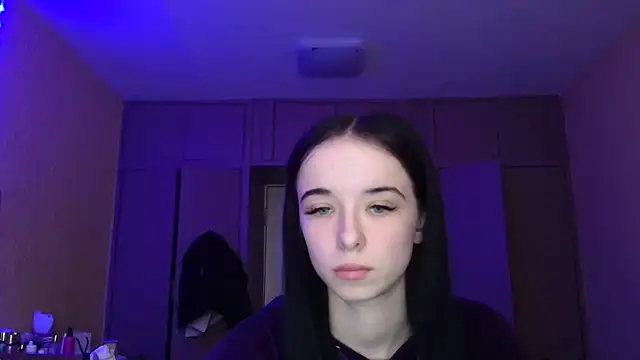 Emilia Light online show from 26, 3, 2026