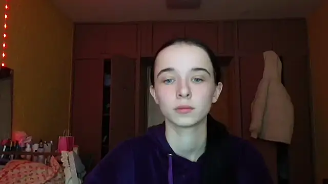 Snapshot of Emilia_Light chatting on 2, 3, 2026 Emilia Light online show from 2, 3, 2026