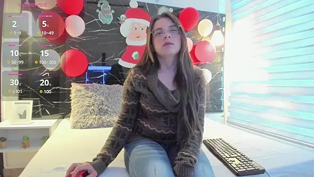 ZOE LE online show from 22, 12, 2025