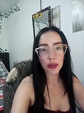 YaraDuartee online show from 12, 3, 2026