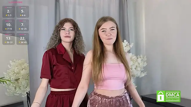 TwixieGuo online show from 9, 10, 2025