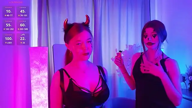 TwixieGuo online show from 31, 10, 2025