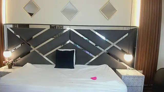 GabySweett  online show from 5, 4, 2026