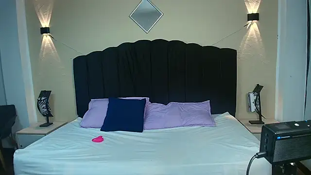 GabySweett  online show from 17, 11, 2025