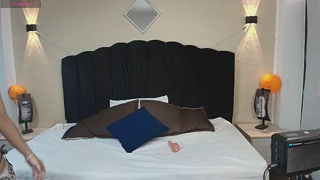 GabySweett  online show from 4, 11, 2025