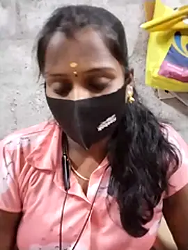 Snapshot of Tamil_Hot_Sandy chatting on 29, 7, 2026 Tamil Hot Sandy online show from 29, 7, 2026